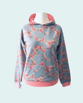 Nähkursmodell Hoody Bonnie für Teenies Bild Nähkursmodell Hoody Bonnie für Teenies