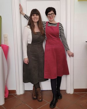 Foto French Look mit Latzkleid Lisette