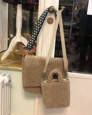 Foto Taschenmodelle aus Plüsch
